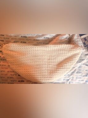 American Eagle Outfitters Cream Zip-Pocket Crochet Crescent Bag